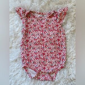 NWOT Baby Onesie 9-12 month Red Floral